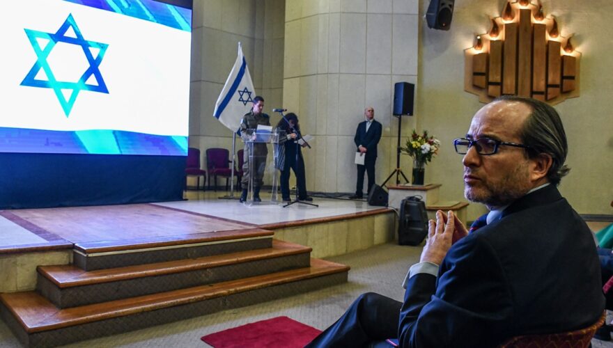 Gil Artzyeli, embajador israelí en Chile.