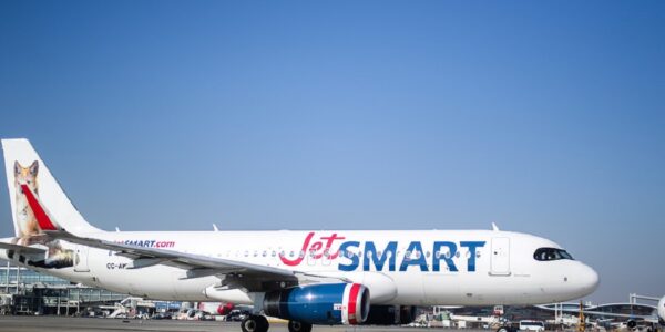 La nueva ruta de la aerolínea chilena "low cost" JetSMART que unirá Santiago con Mendoza