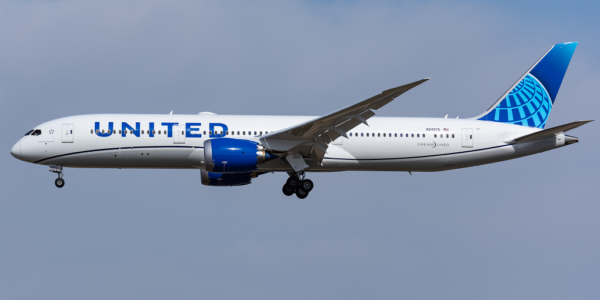 A buscar otras aerolíneas con anticipación: United Airlines suspende servicio para viajar a Estados Unidos