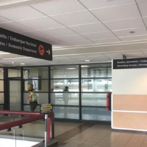 Ahorra minutos y asegura tu vuelo: el embarque nacional del Aeropuerto Nuevo Pudahuel de Santiago que siempre está vacío