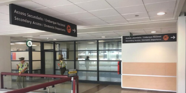 Ahorra minutos y asegura tu vuelo: el embarque nacional del Aeropuerto Nuevo Pudahuel de Santiago que siempre está vacío