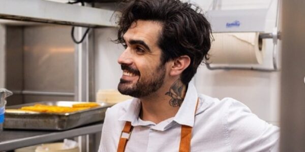 Benjamín Nast, la promesa de la cocina chilena que saltará a la televisión y será jurado de Top Chef VIP