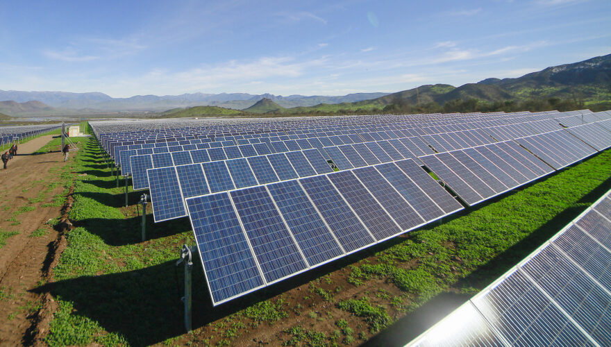 Chile lidera ranking mundial de paises que tienen mayor consumo energético proveniente de la energía solar