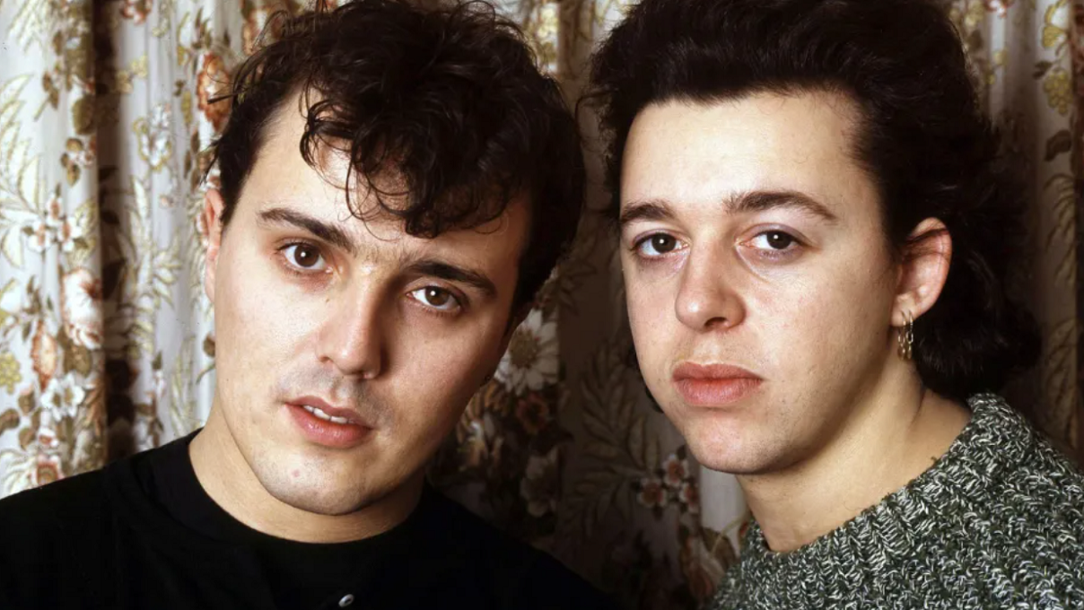 "Everybody Wants to Rule the World", la canción de Tears for Fears que habla de la ambición de poder y que sigue sonando después de casi 40 años