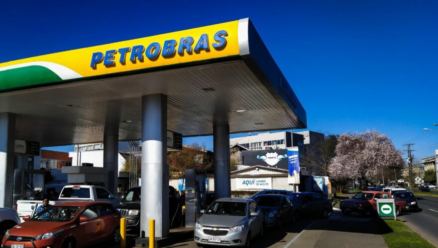 Aramco compra Petrobras en Chile