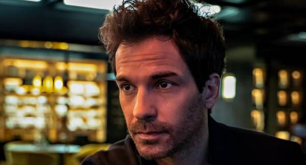 Santiago Cabrera
