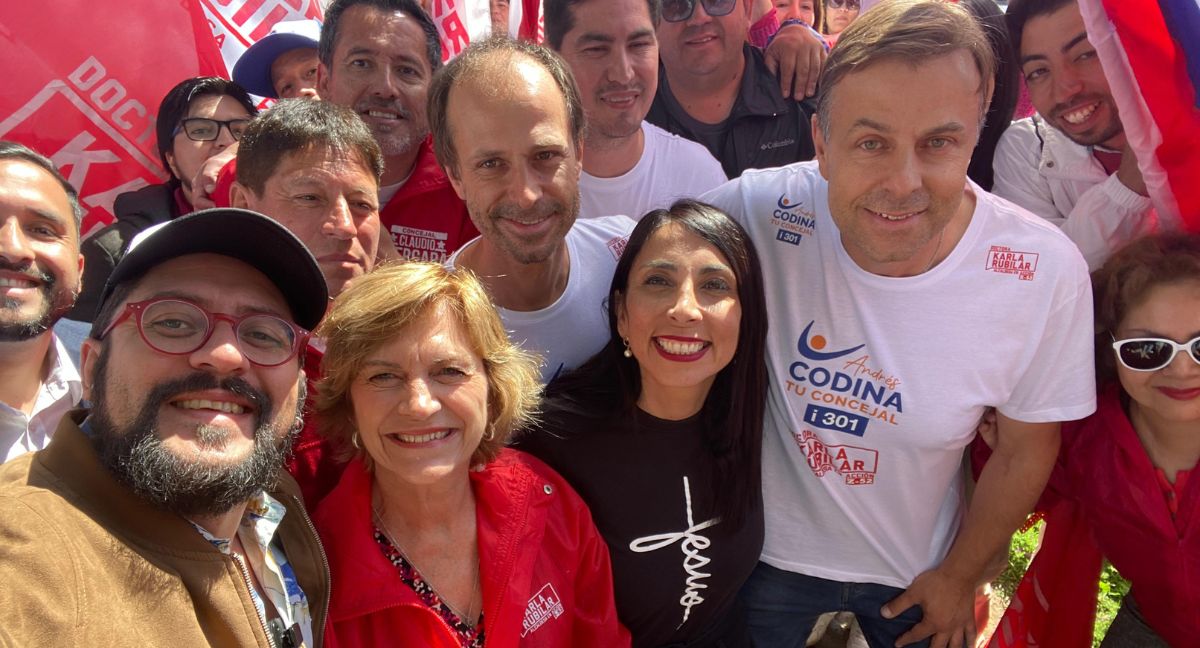 Evelyn Matthei y Karla Rubilar