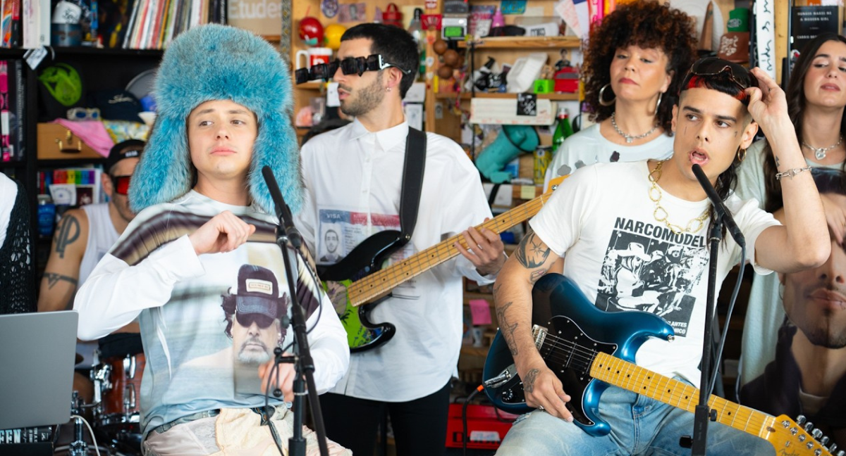 Ca7riel y Paco Amoroso en el Tiny Desk