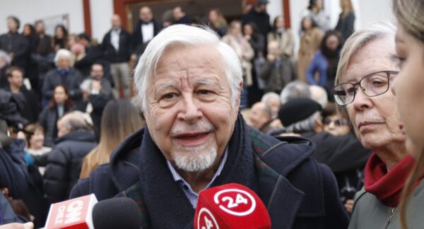 Roberto Celedón