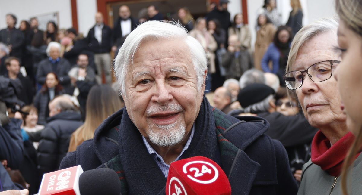 Roberto Celedón