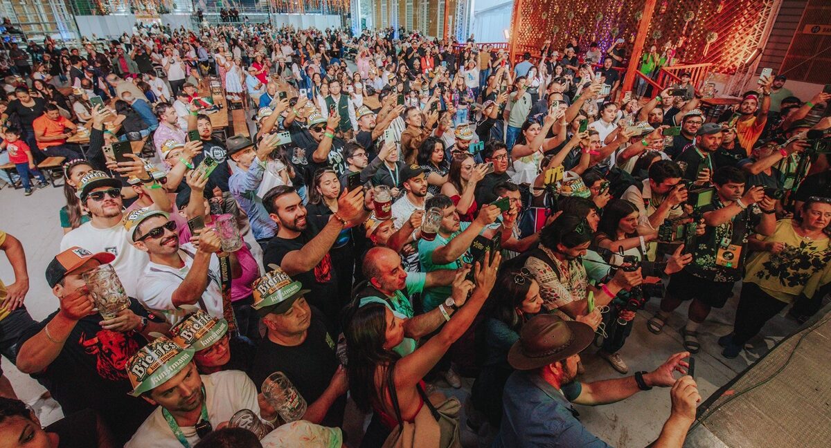 Bierfest en Valdivia. | Kunstmann