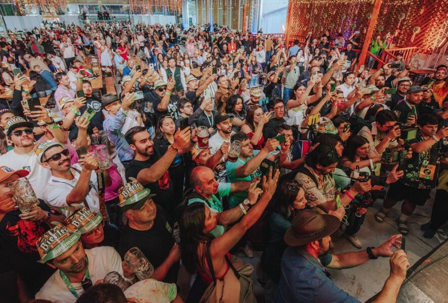 Bierfest en Valdivia. | Kunstmann