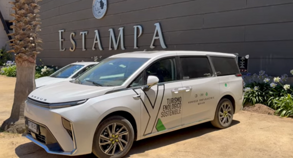 Auto de Citybest, empresa de turismo sustentable.