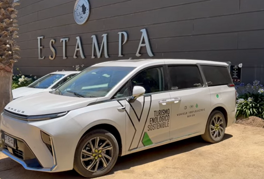 Auto de Citybest, empresa de turismo sustentable.