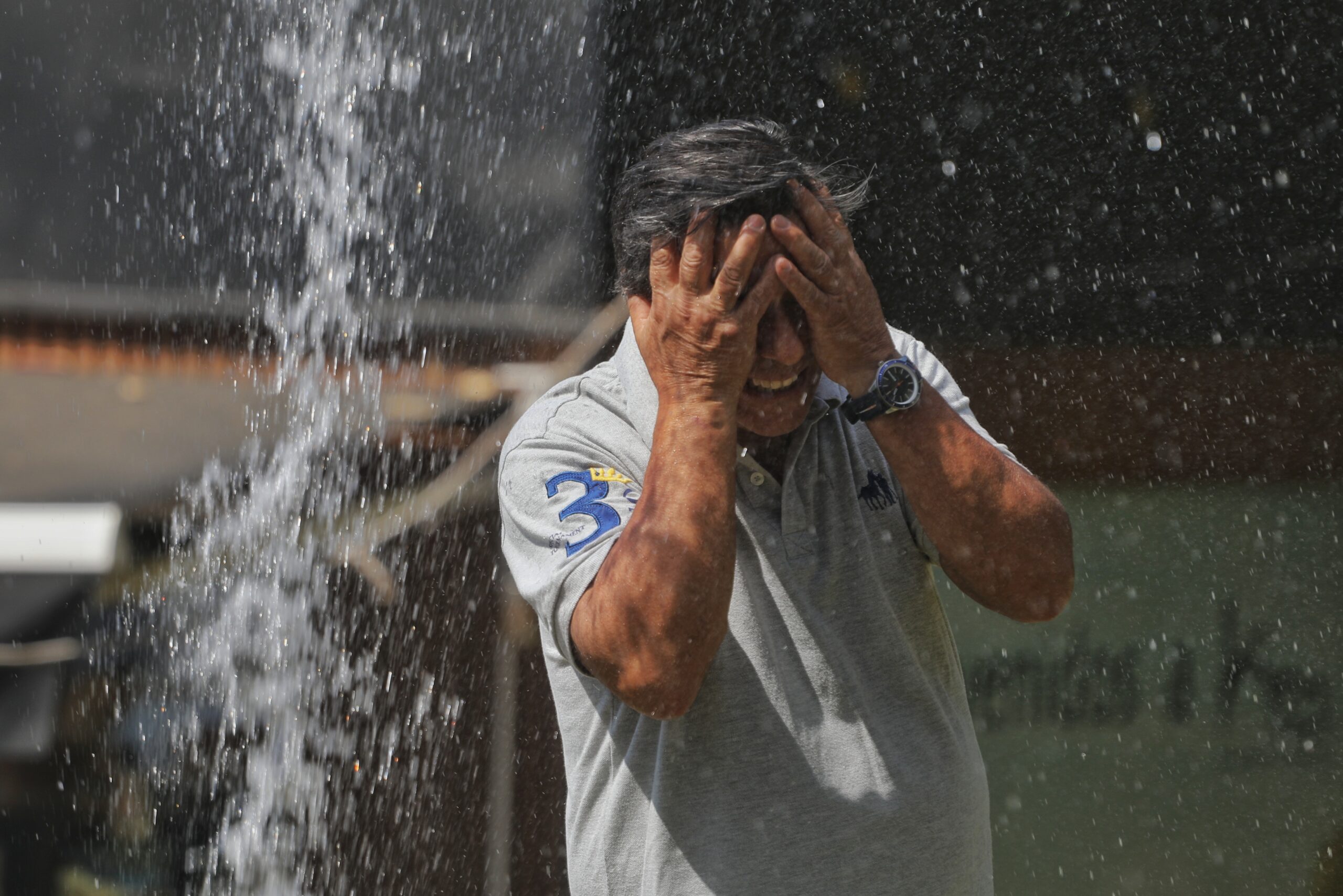 Calor en Santiago. Foto: Agencia Uno