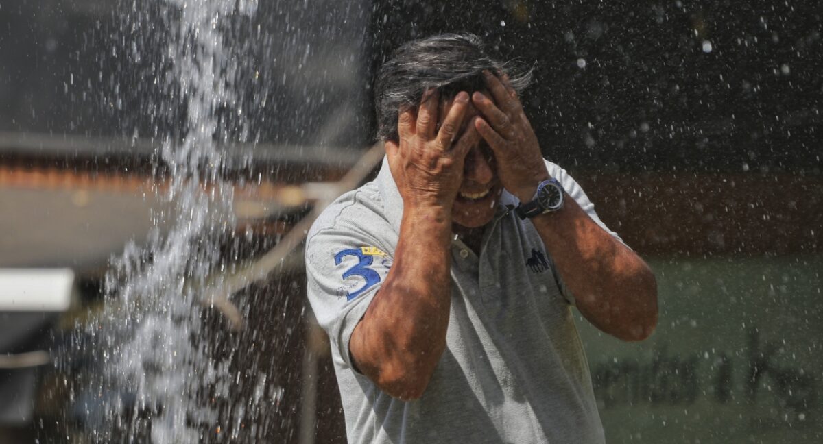 Calor en Santiago. Foto: Agencia Uno