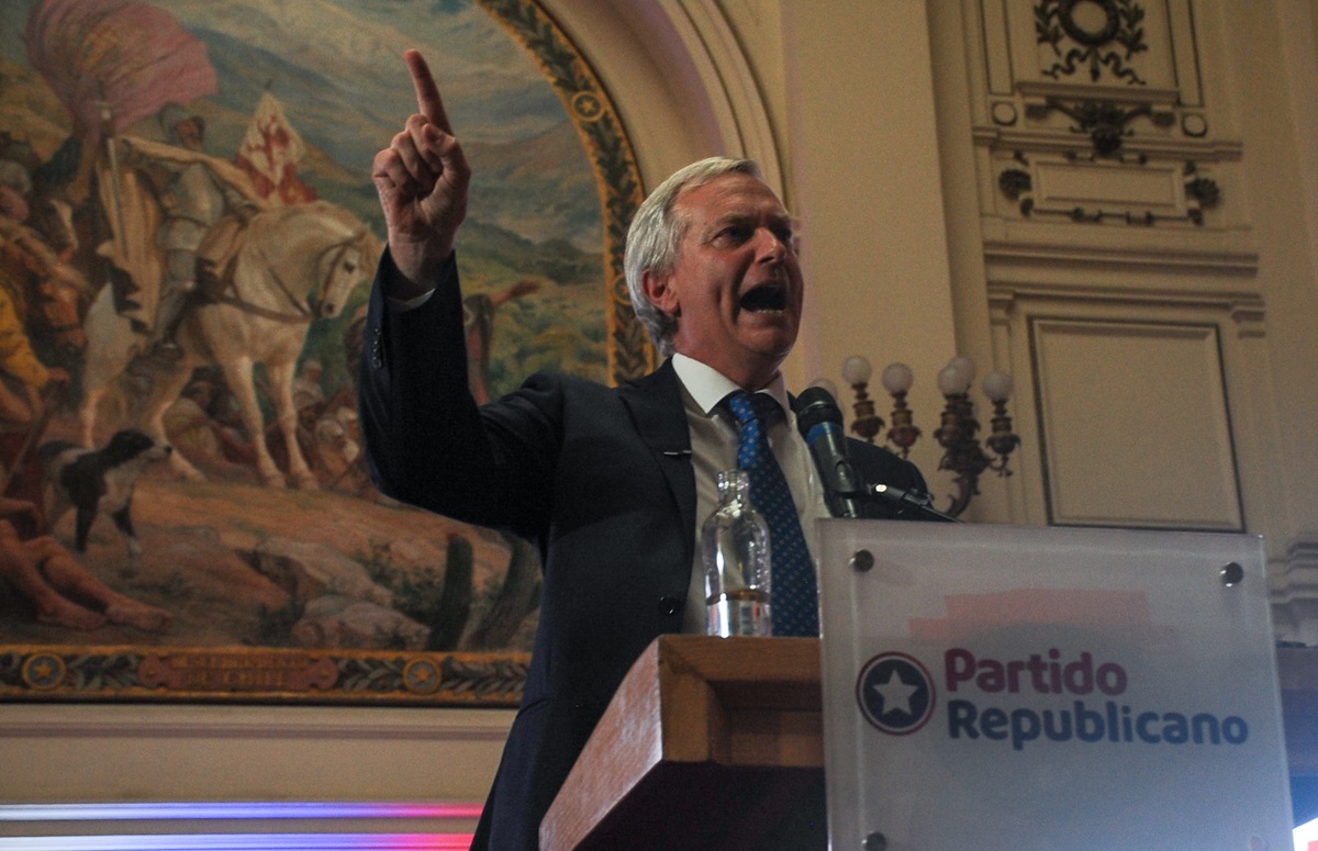 José Antonio Kast se dirige como candidato presidencial del Partido Republicano, a militantes y adherentes, tras finalizar el Congreso Republicano, en el Congreso Nacional de Santiago. | Agencia UNO