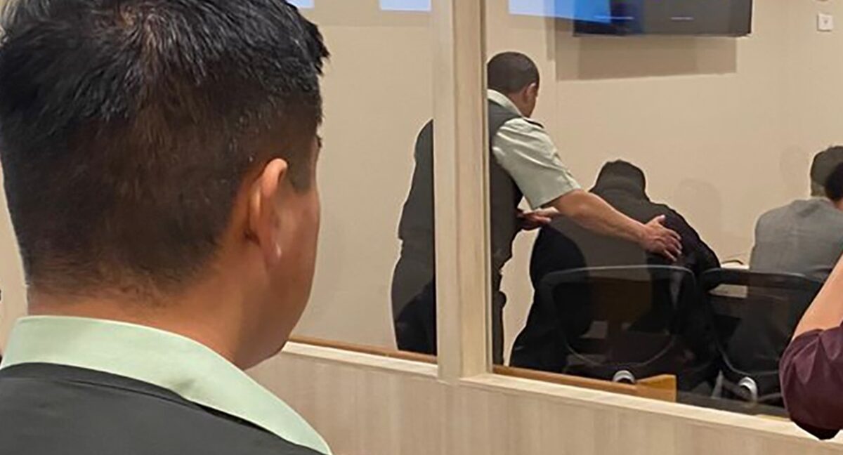 El patrón de la lancha naufragada en Bahía Mansa, ante el Juzgado de Garantía de Osorno. | Agencia UNO