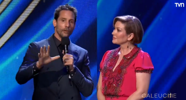 Gonzalo Valenzuela en los Premios Caleuche. | TVN