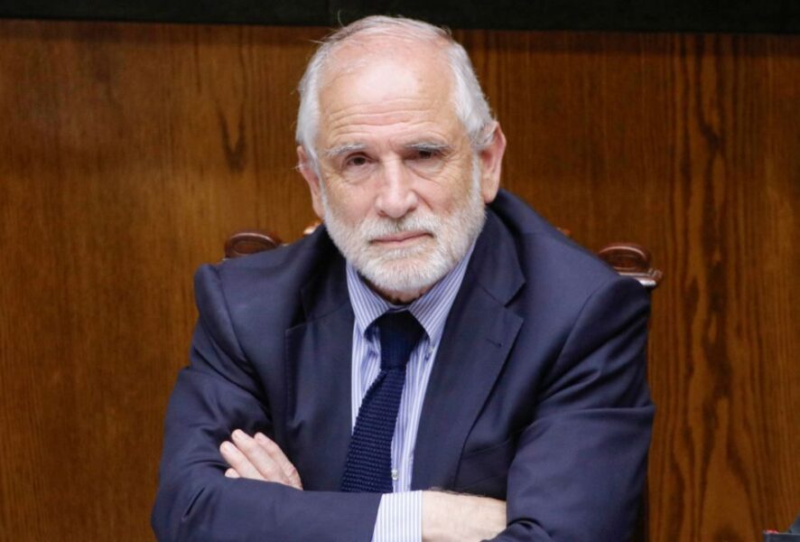 Carlos Montes