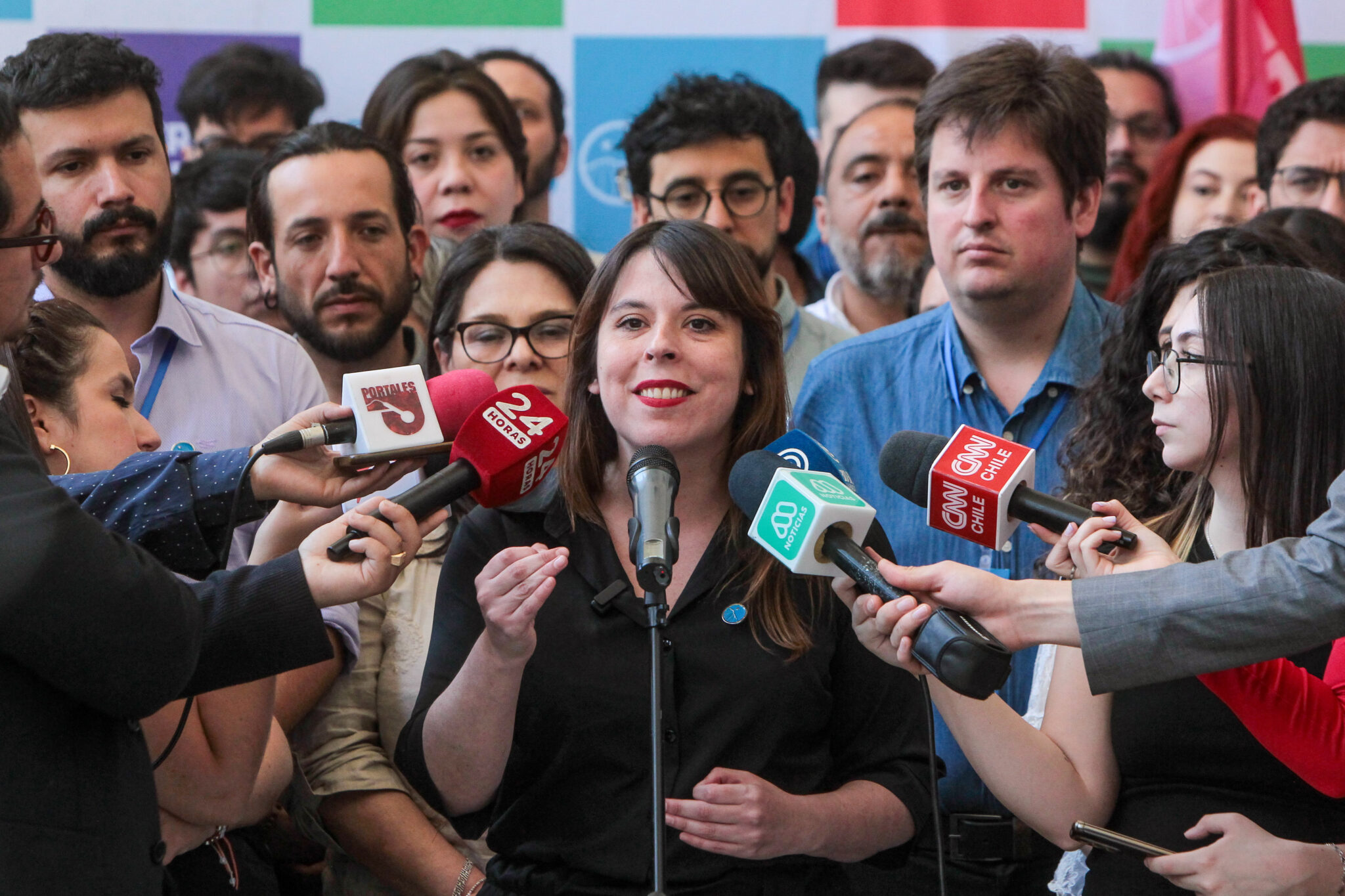 Servel retiene aporte al Frente Amplio de $257 millones