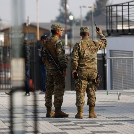 Miembros del Ejército durante las pasadas elecciones municipales y regionales de octubre de 2024. Foto: Ejército de Chile