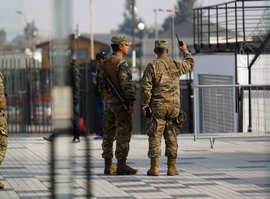 Miembros del Ejército durante las pasadas elecciones municipales y regionales de octubre de 2024. Foto: Ejército de Chile