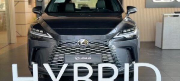Híbrido Enchufable de Lexus Portillo