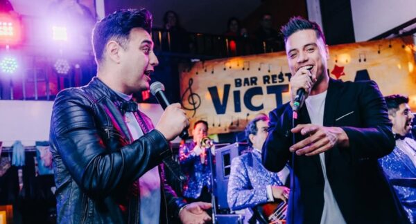 Jordan y Yoan Amor cantaron junto a La Gran Sonora de Todos