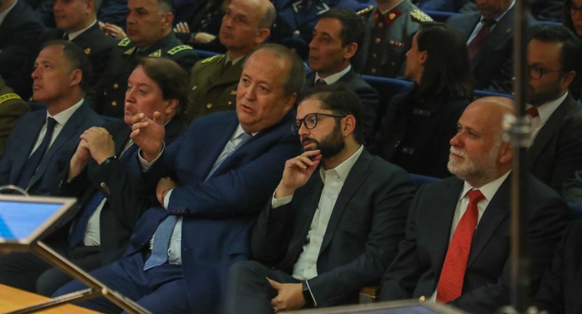 Ángel Valencia y Gabriel Boric