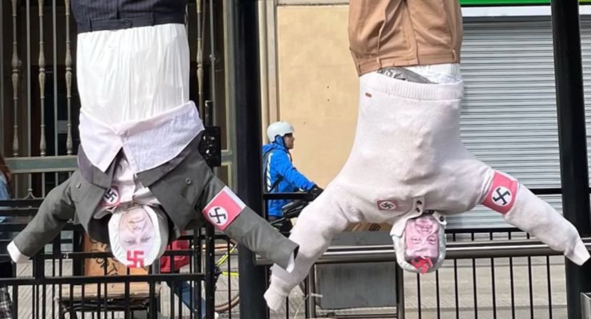 José Antonio Kast y Johannes Kaiser muñecos