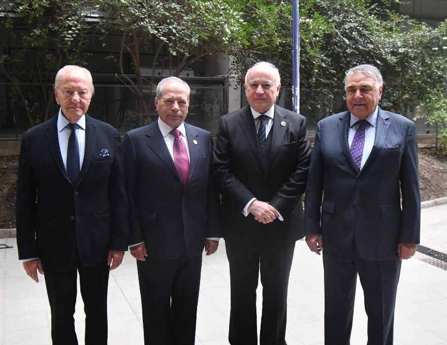 Los profesionales del Centro de Estudios de Política Internacional de Universidad Central.