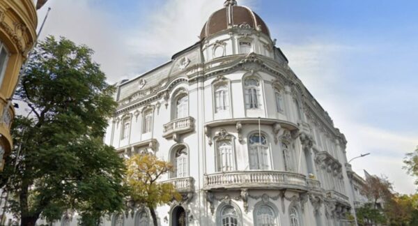 Palacio Larraín