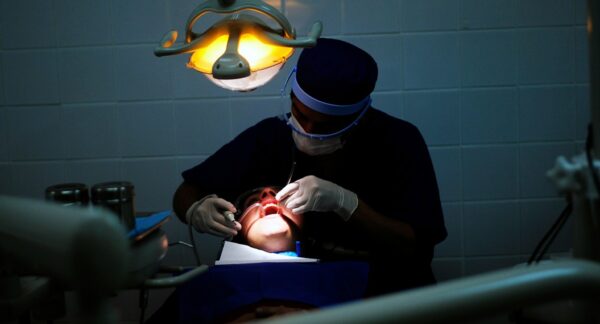Clínica Odontológica de Maipú deberá pagar indemnización