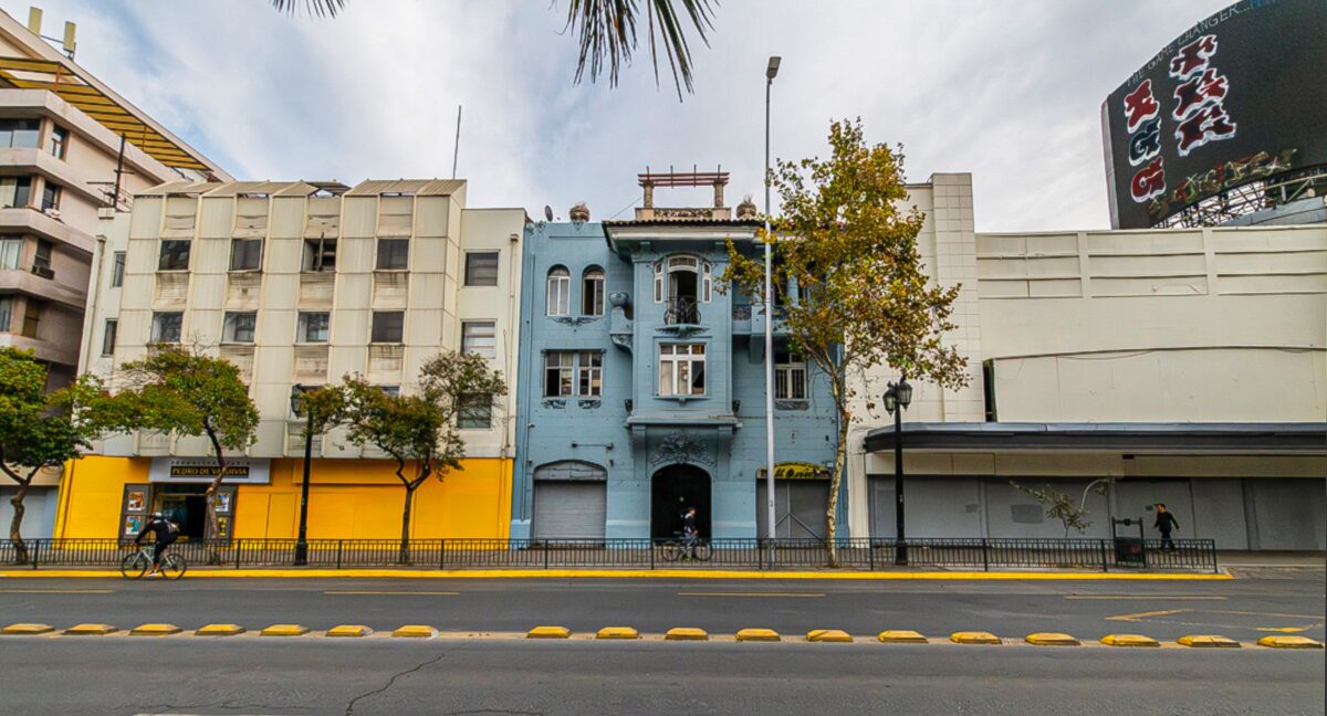 Histórico edificio en Plaza Italia está en venta