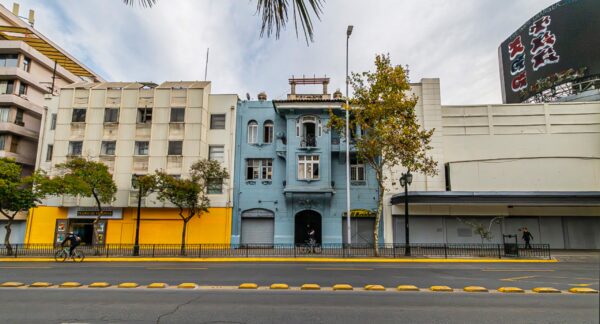 Histórico edificio en Plaza Italia está en venta