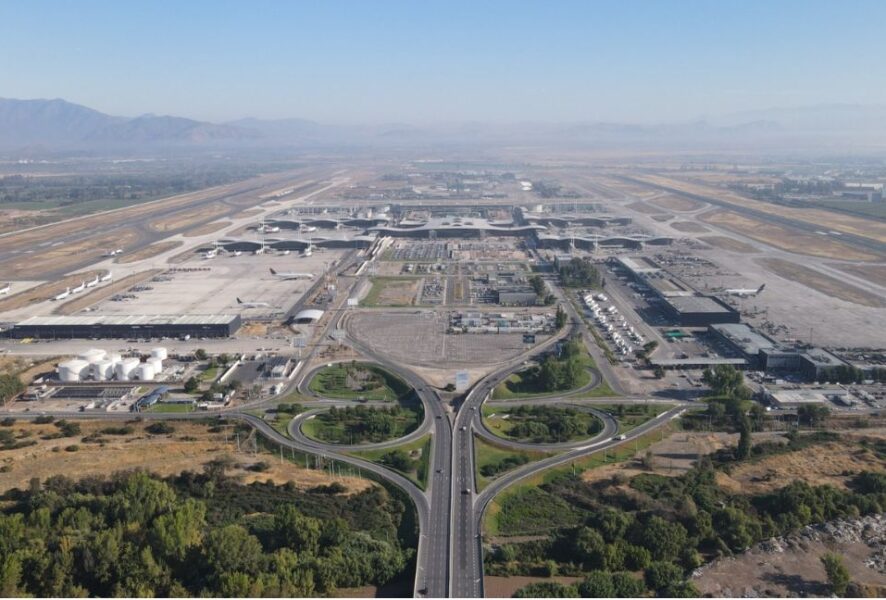 El visionario plan para modernizar el Aeropuerto de Santiago