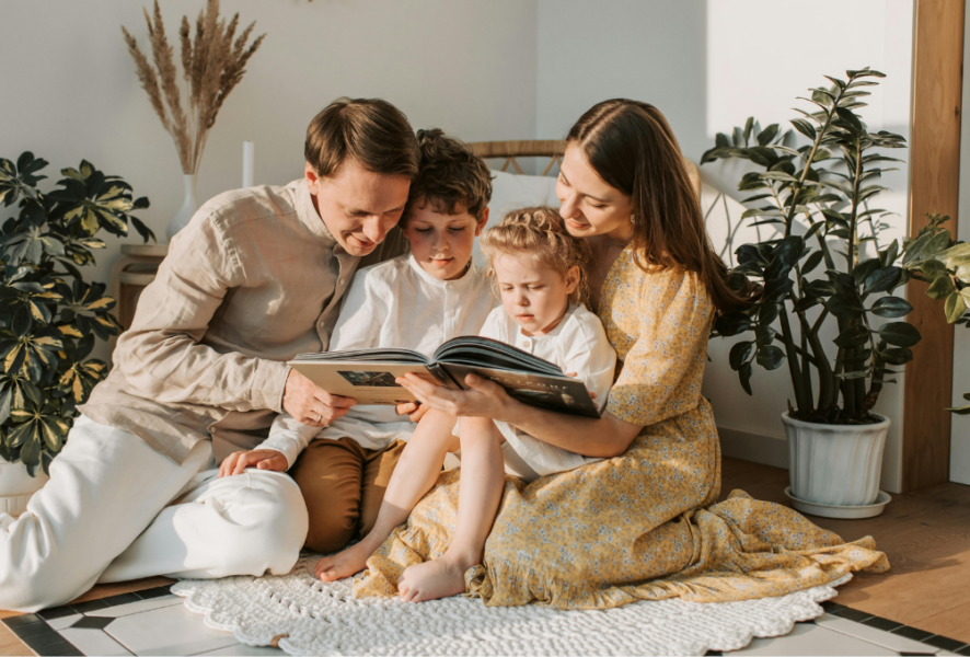 Padres enseñándole a sus hijos el Método Speed