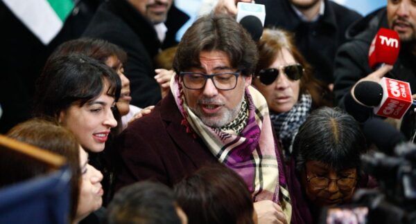 Seguidores de Daniel Jadue protagonizaron una pelea con periodistas