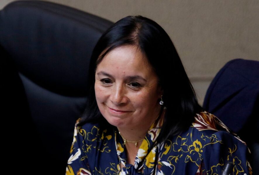 Carmen Gloria Aravena