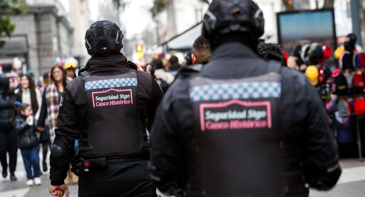 Desbordes por condiciones de guardias de Santiago