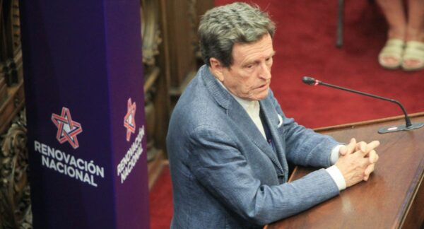 Hernán Larraín