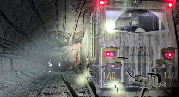 Habla madre de uno de los mineros atrapados en El Teniente