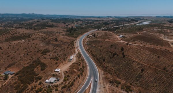 Contraloría identifica irregularidades en obras del MOP
