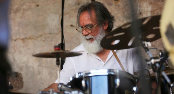 Tilo González de Congreso