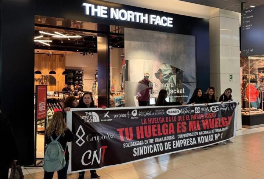 Huelga en el Costanera Center