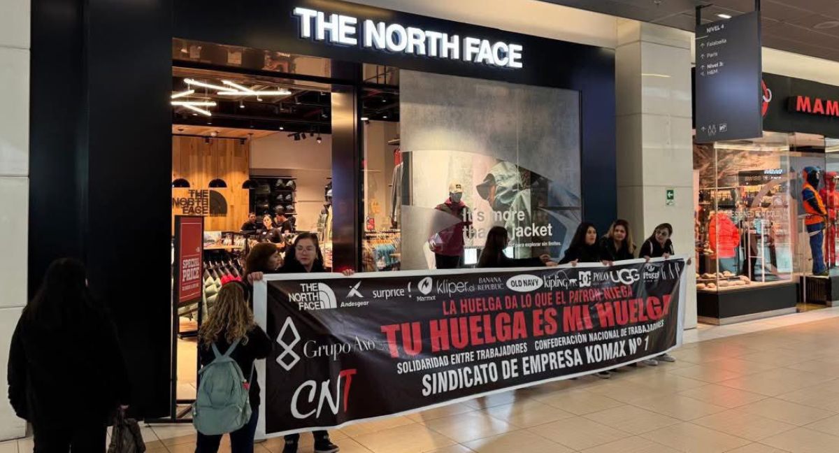 Huelga en el Costanera Center