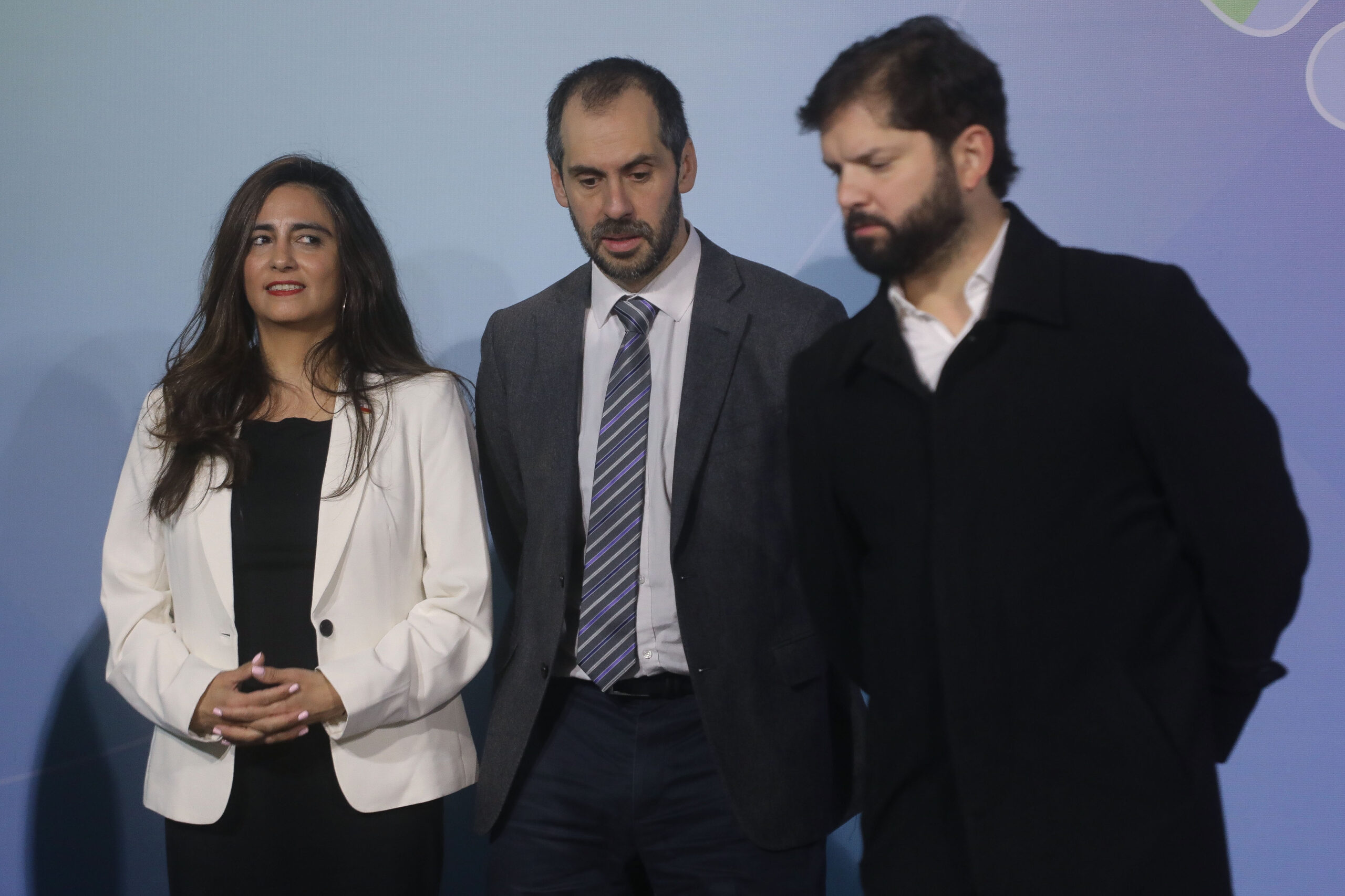 Claudia Sanhueza, Nicolás Grau y Gabriel Boric