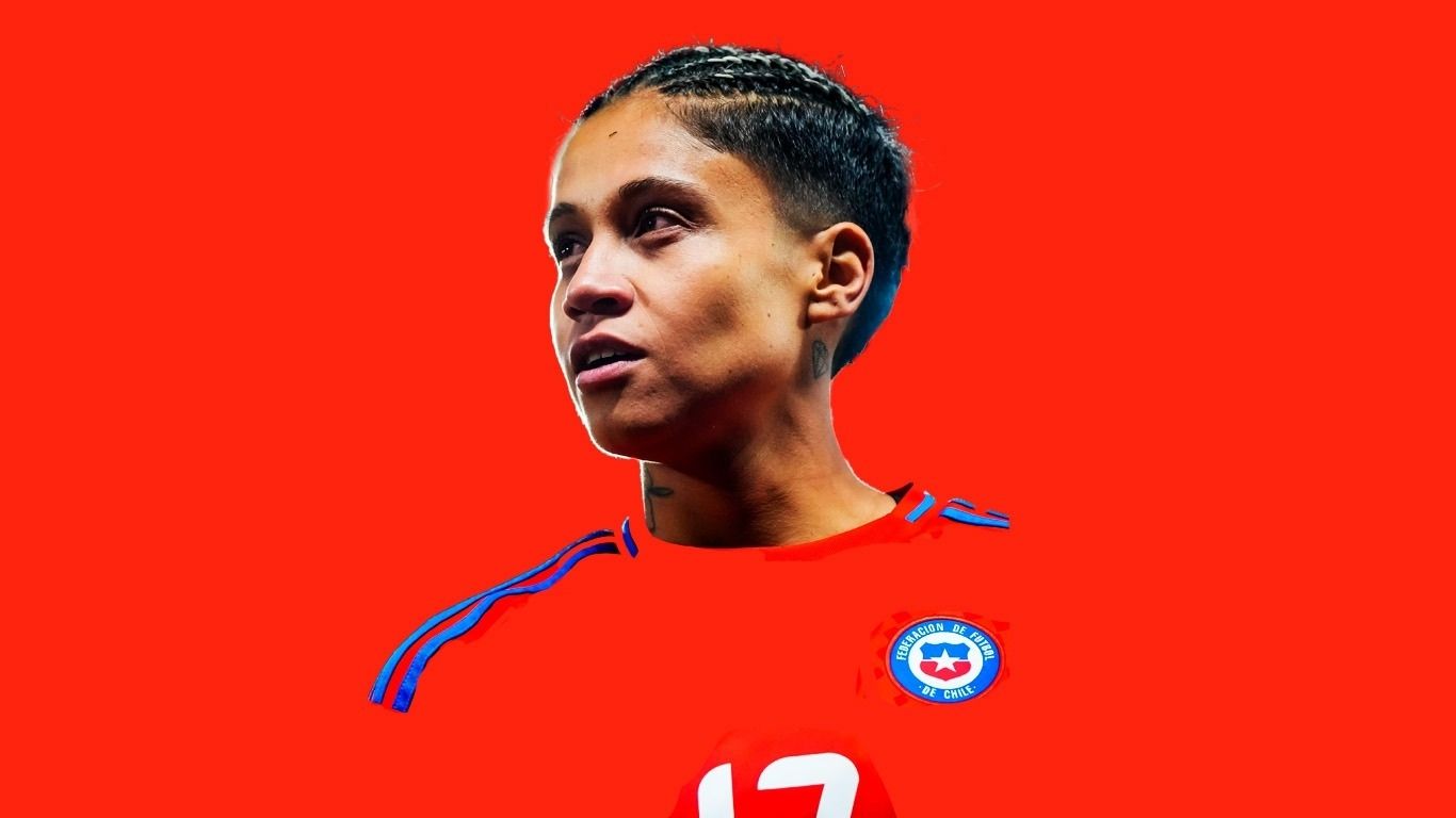 Fernanda Pinilla: “En el fútbol chileno la lucha se tiene que orientar a soluciones como un salario mínimo, que sea acorde a la vida de una deportista profesional”