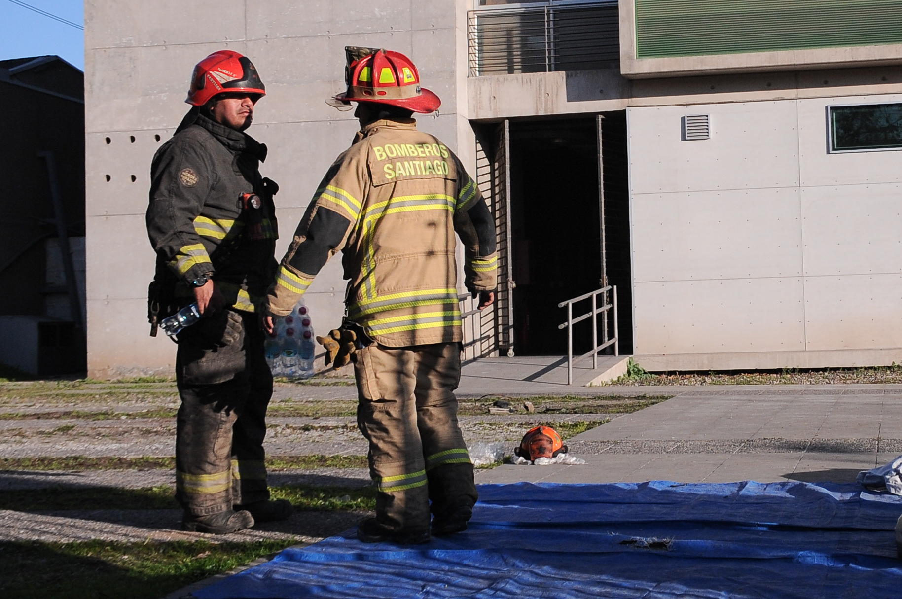 Bomberos deberá pagar $3,5 millones a secretaria que fue despedida tras ser acusada de facilitar fraude con facturas falsas